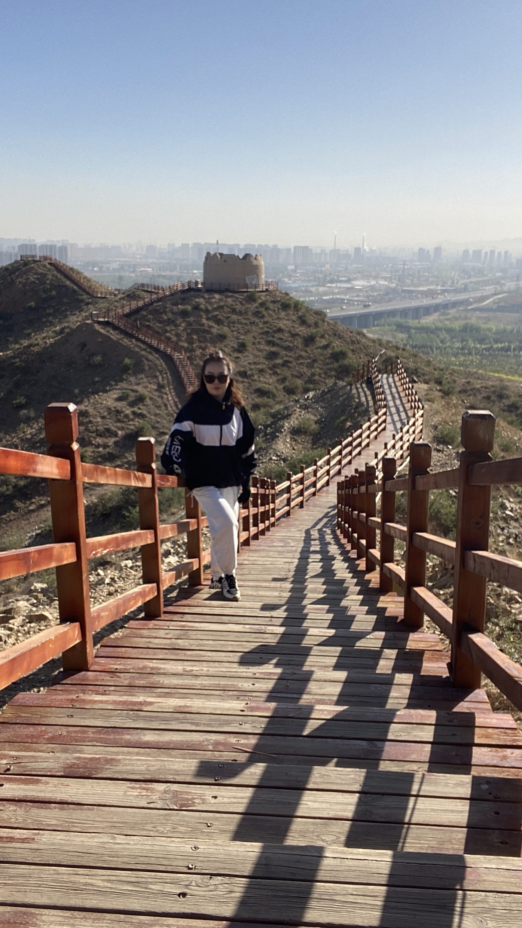 找游泳溜达逛街旅游搭子