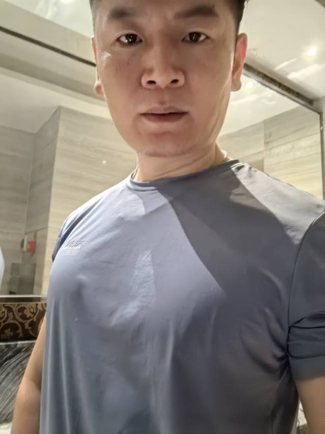 找健身泡吧喝酒搭子