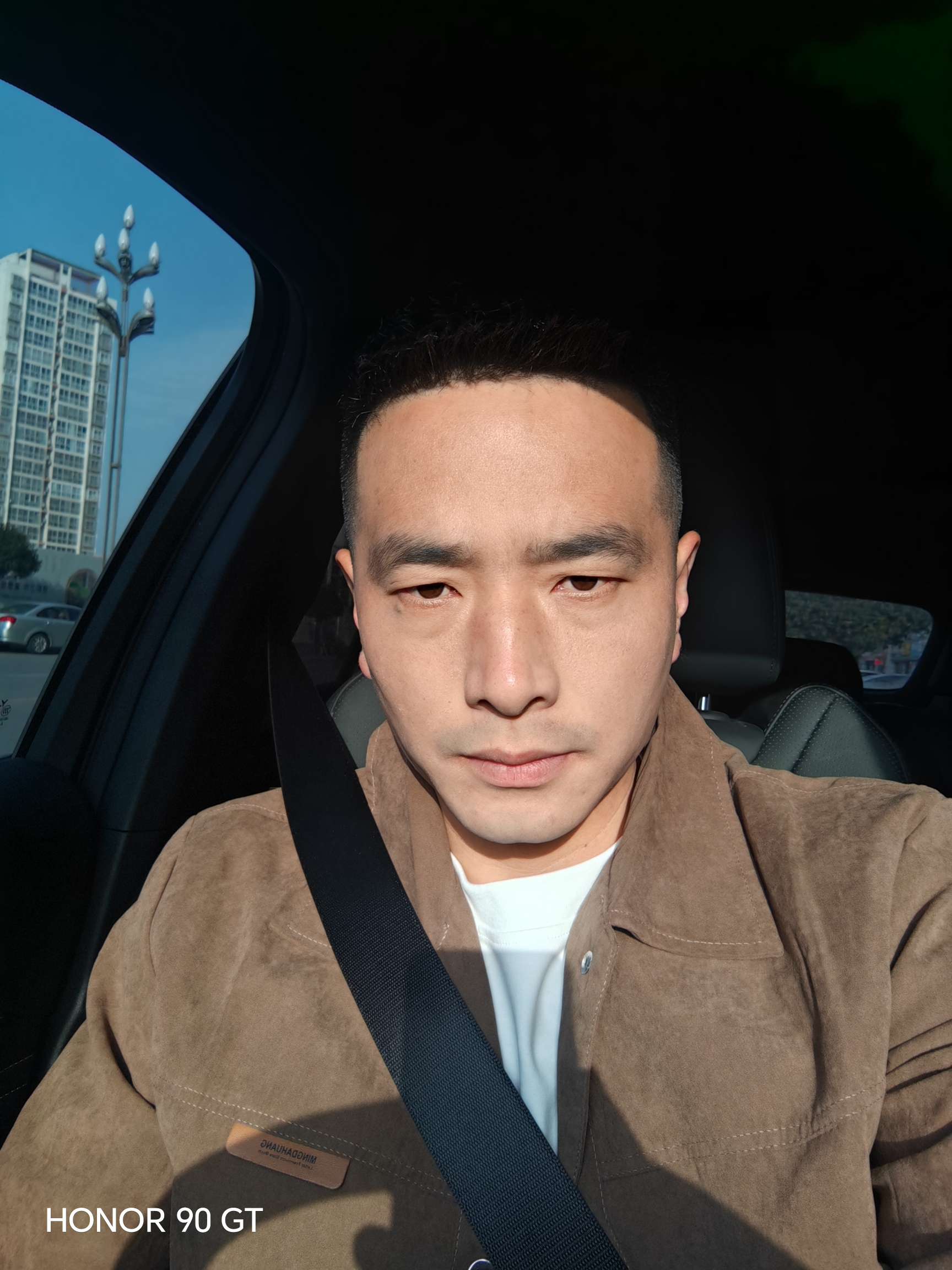 找吃美食唱k搭子