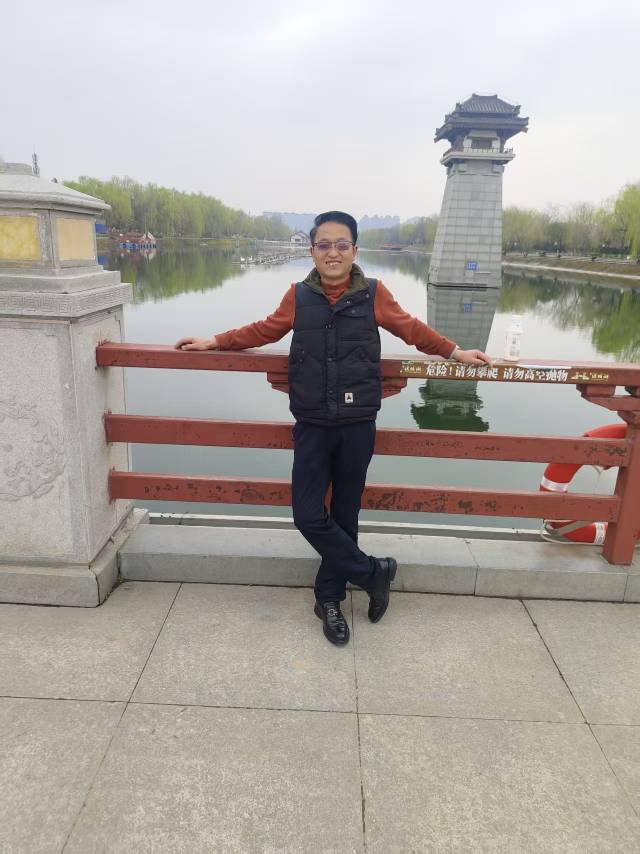 找聊天散步吃饭搭子