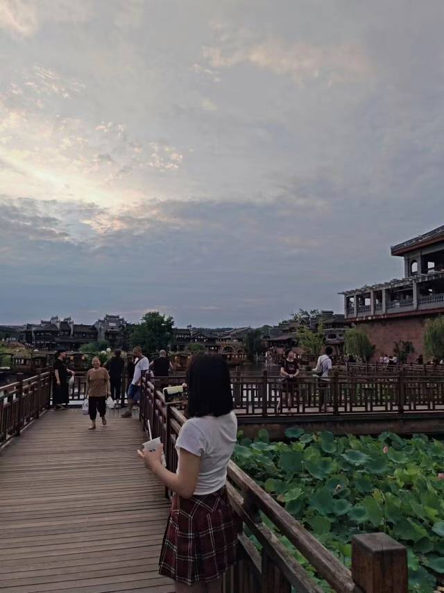 找散步搭子