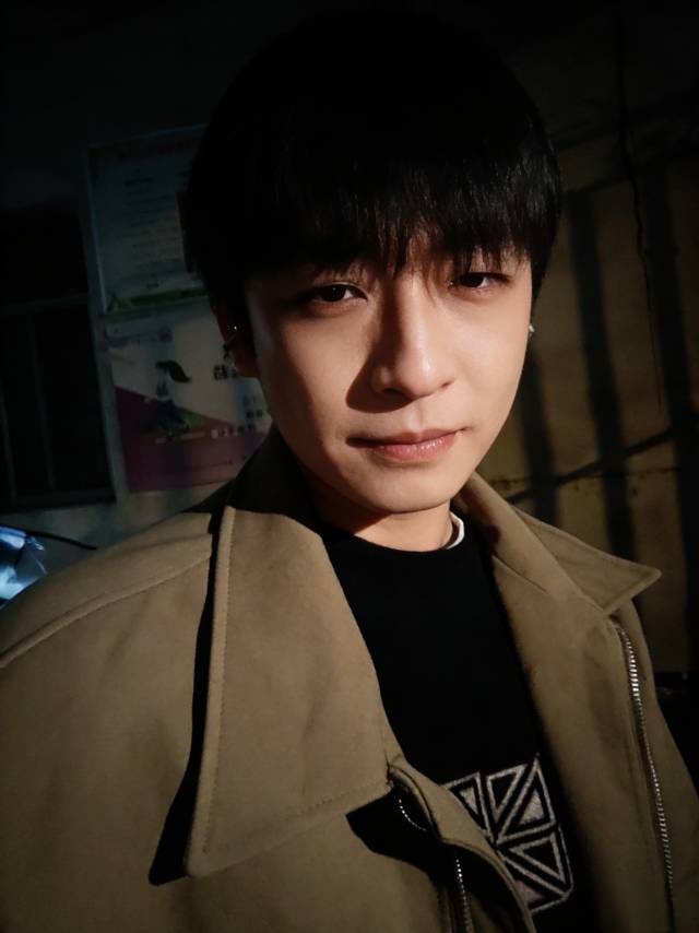 找看演唱会搭子