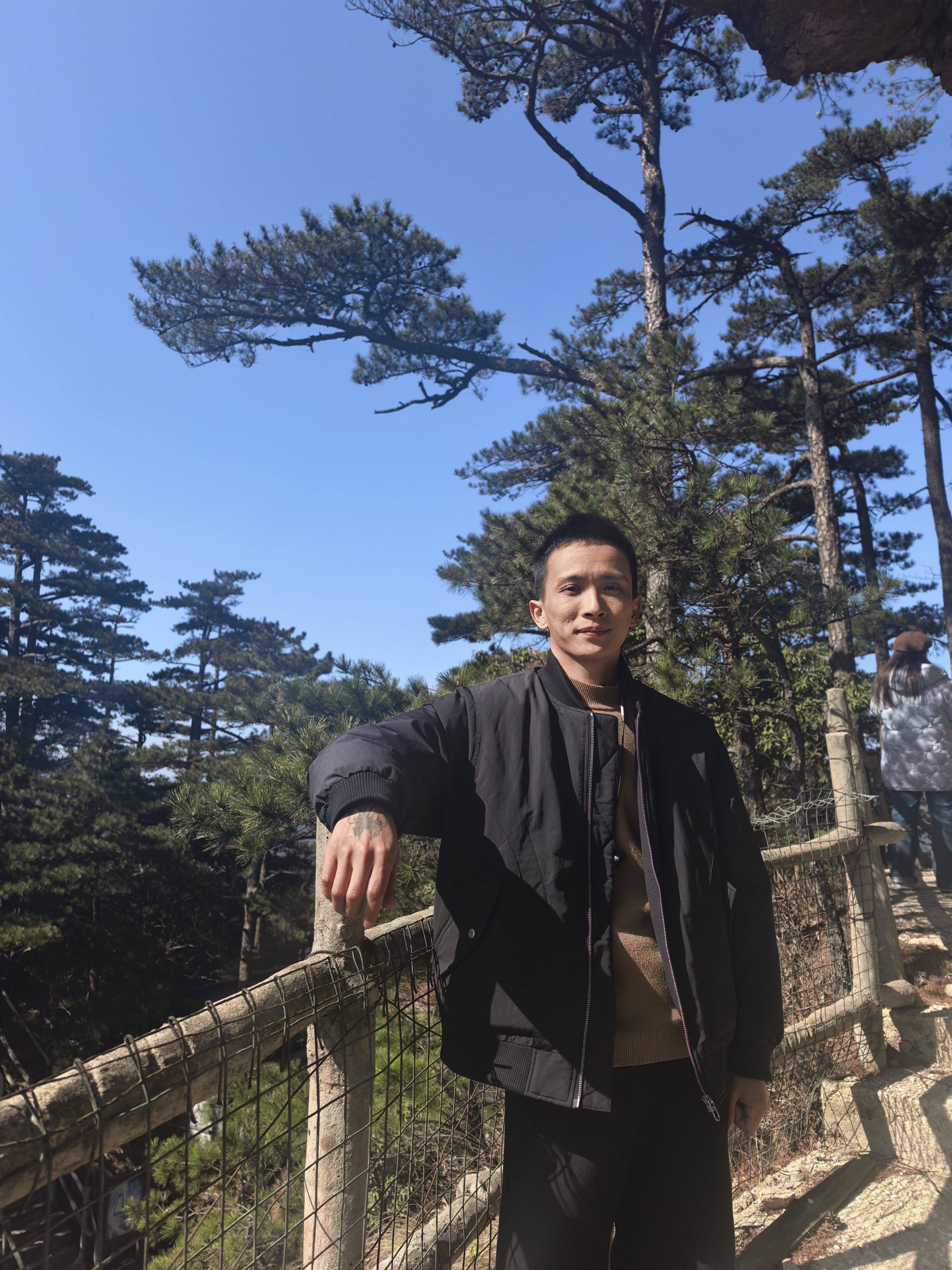 找旅游吃饭聊天搭子