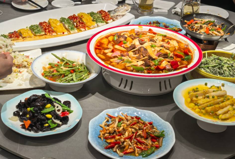 找台球乒乓球羽毛球搭子