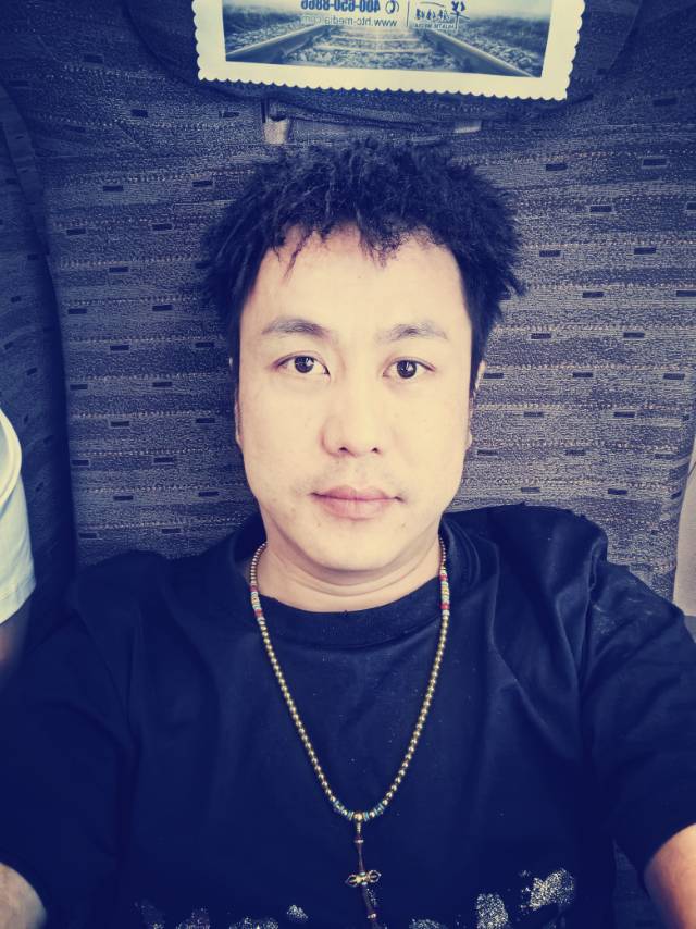 找逛街吃饭喝酒搭子