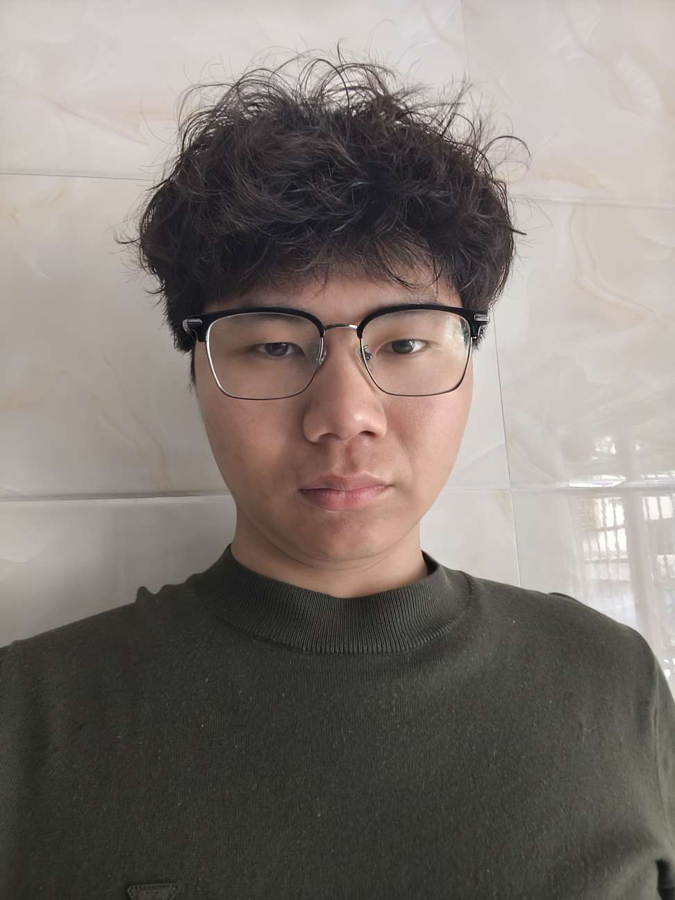 找乒乓球或者羽毛球搭子