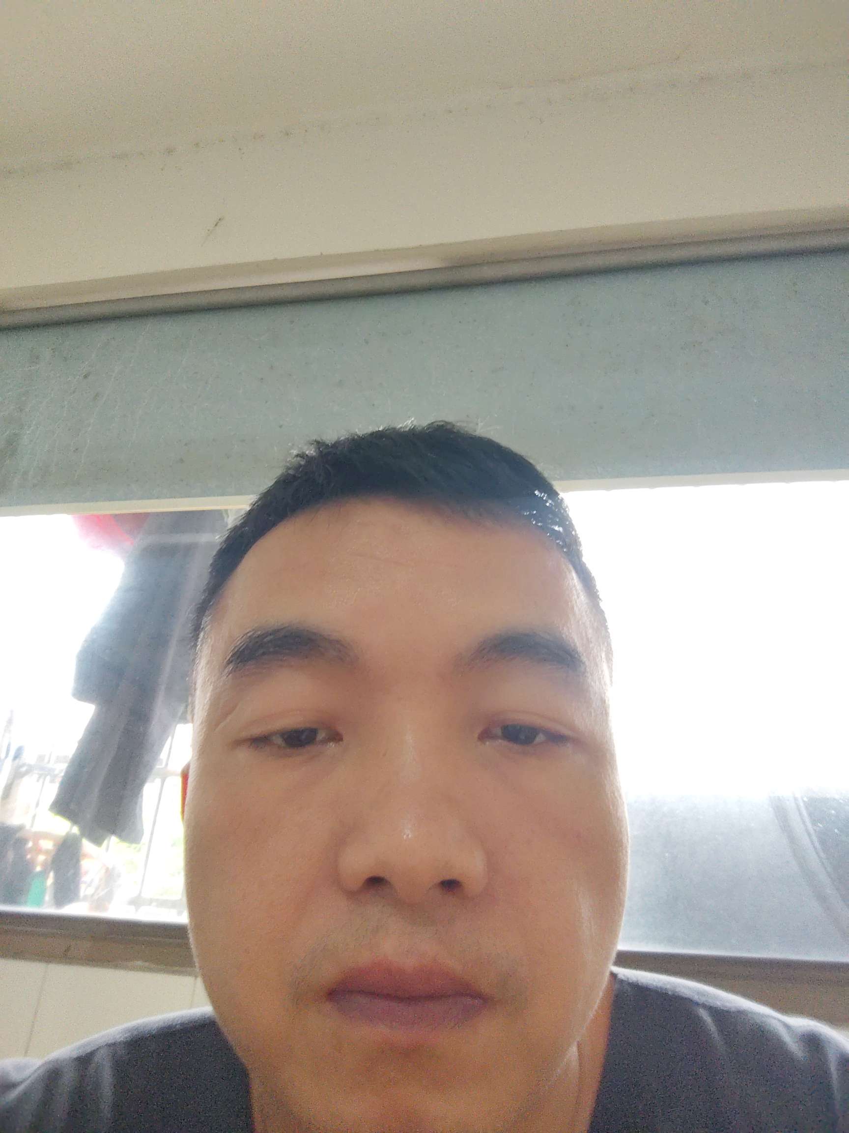 找羽毛球塔子搭子