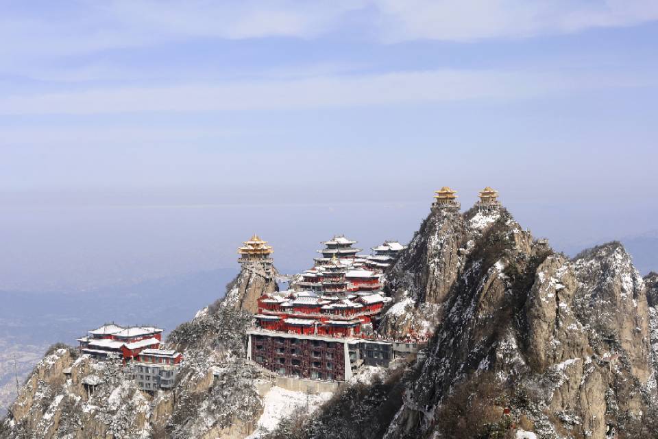 找徒步爬山搭子