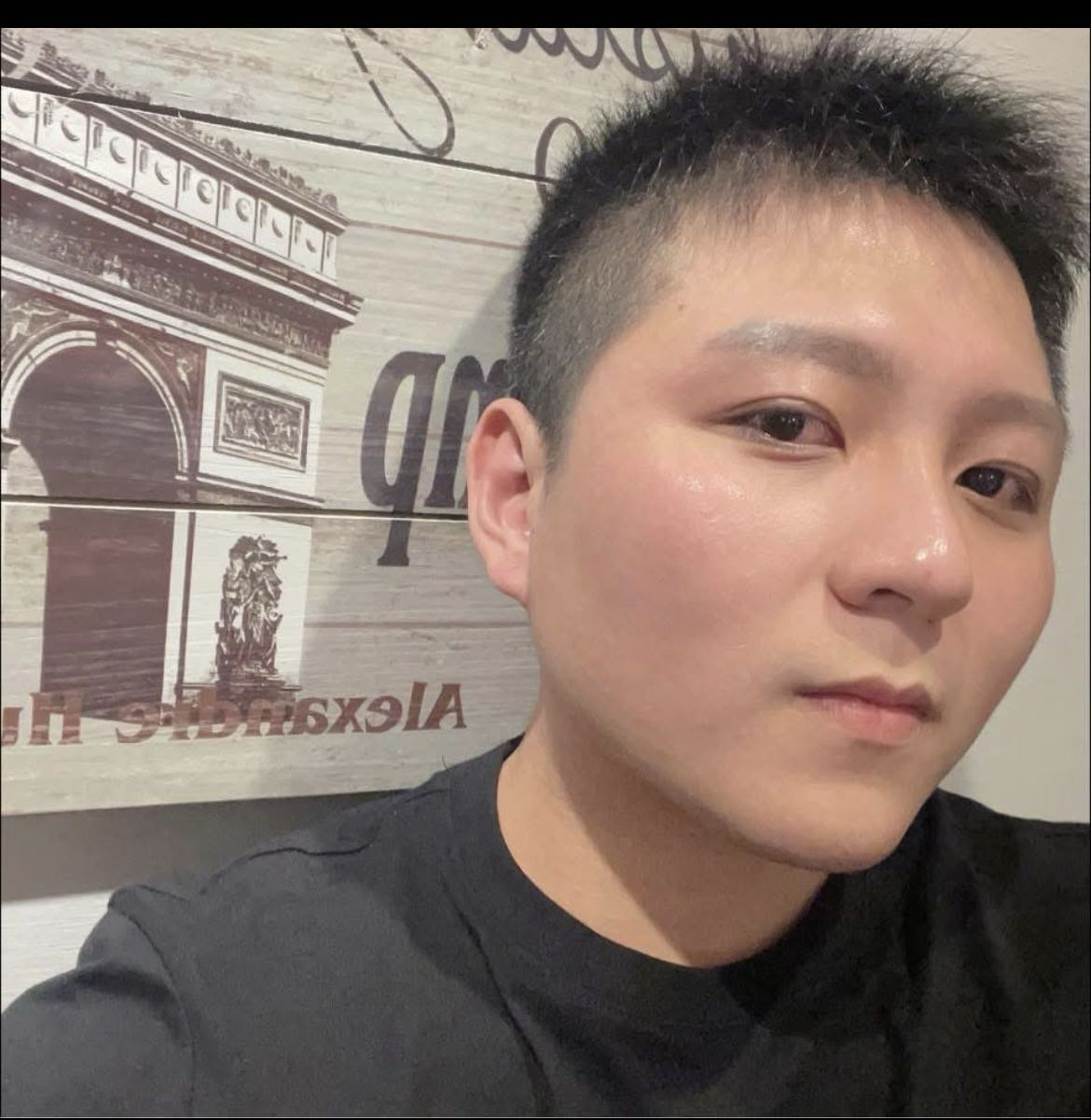 找吃喝玩樂搭子