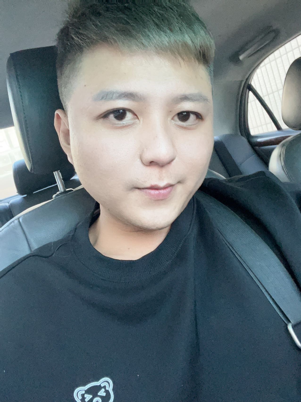 找吃喝玩樂搭子