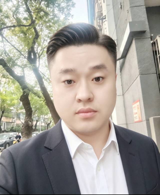 找吃饭运动羽毛球搭子