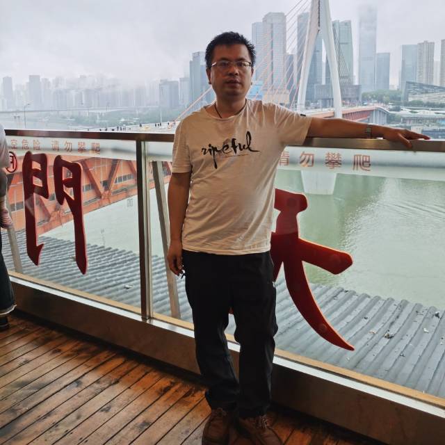 找美食旅游聊天搭子