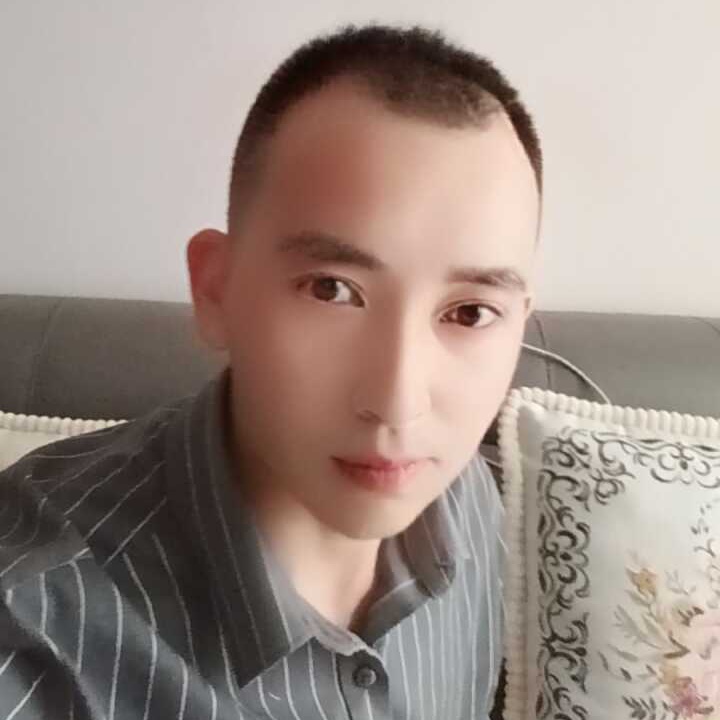 找爬山吃饭约会搭子