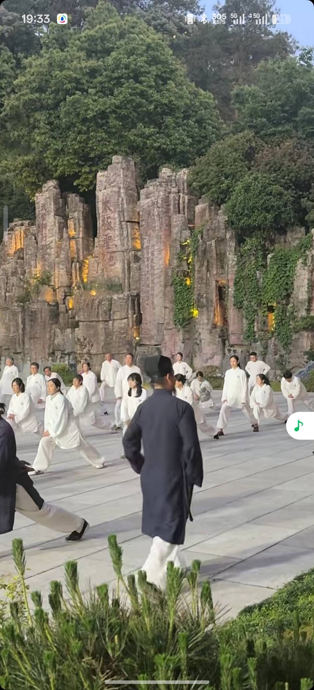 找喜习练瑜伽的朋友搭子
