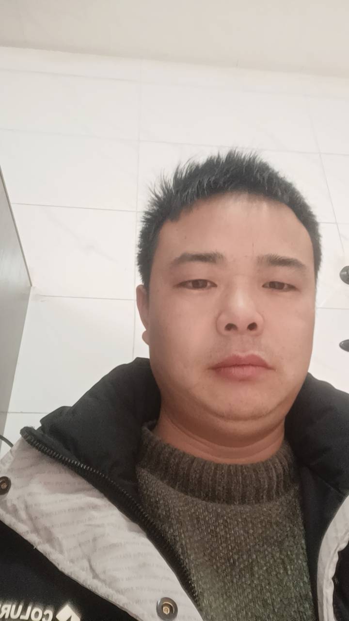 找爬山搭子