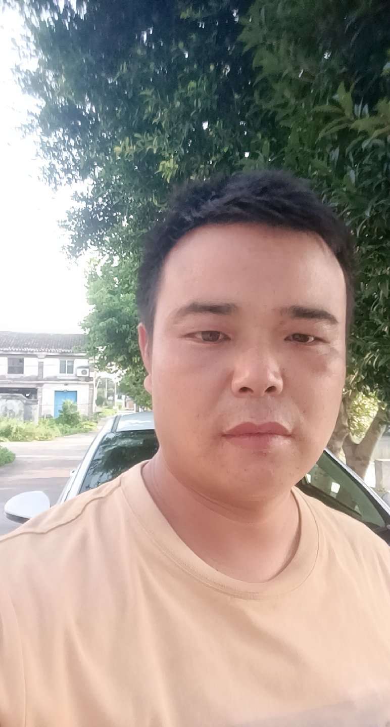 找爬山搭子