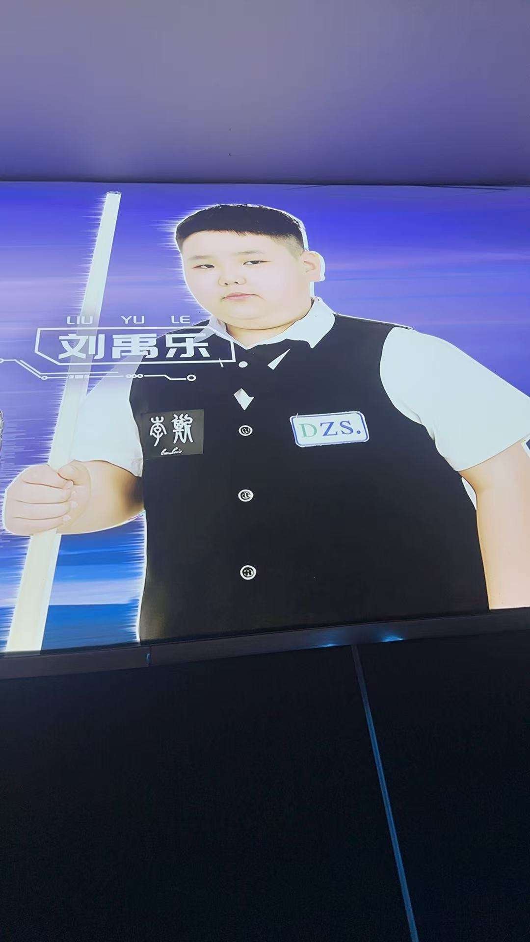 找吃饭或者散步搭子