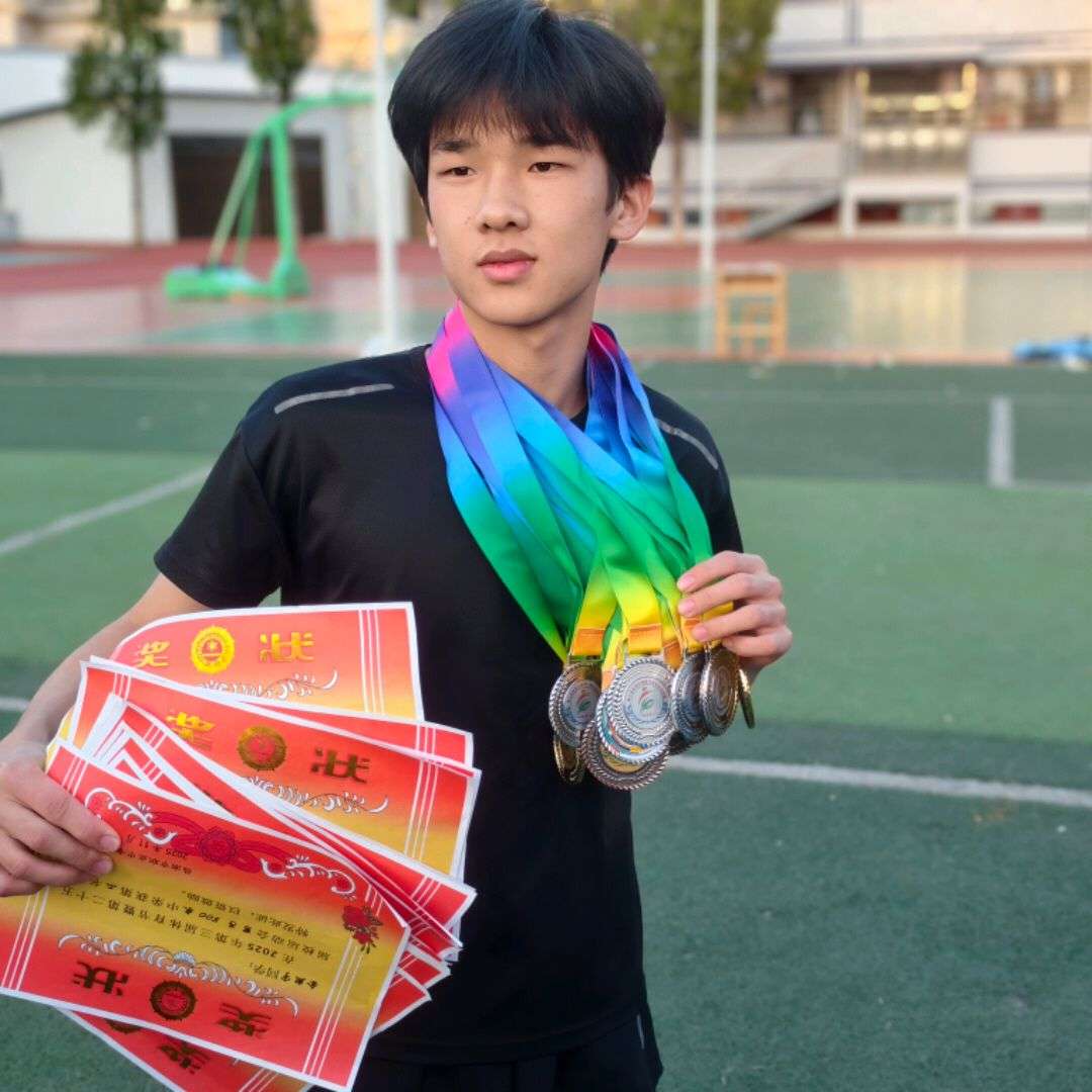 找逛街跑步羽毛球搭子