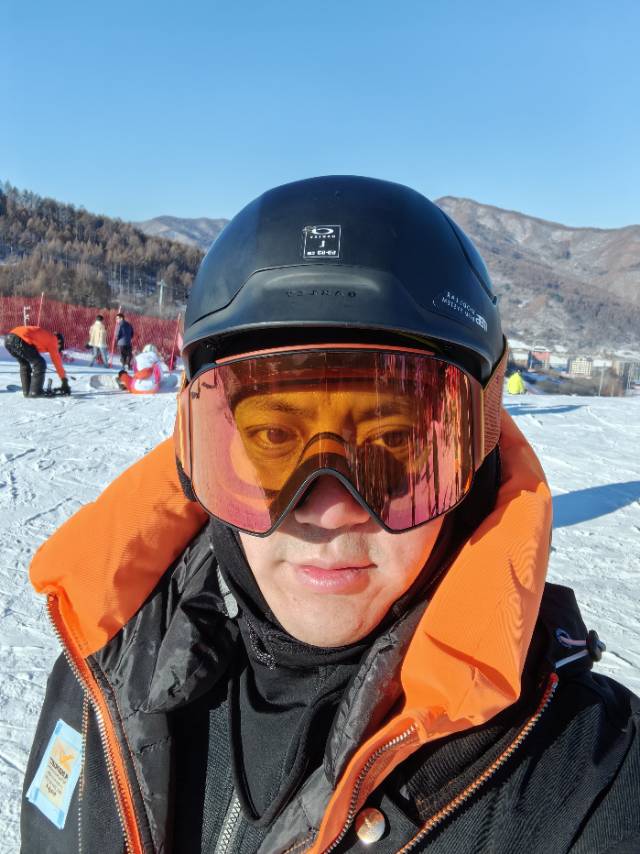 找滑雪搭子