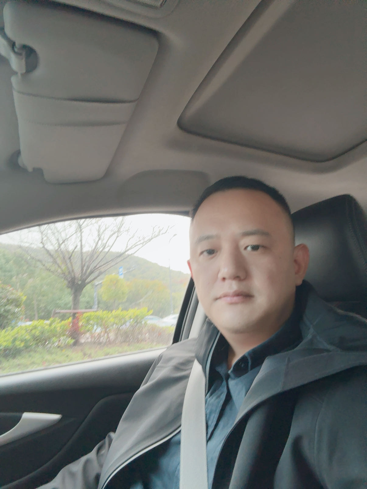 找约会搭子