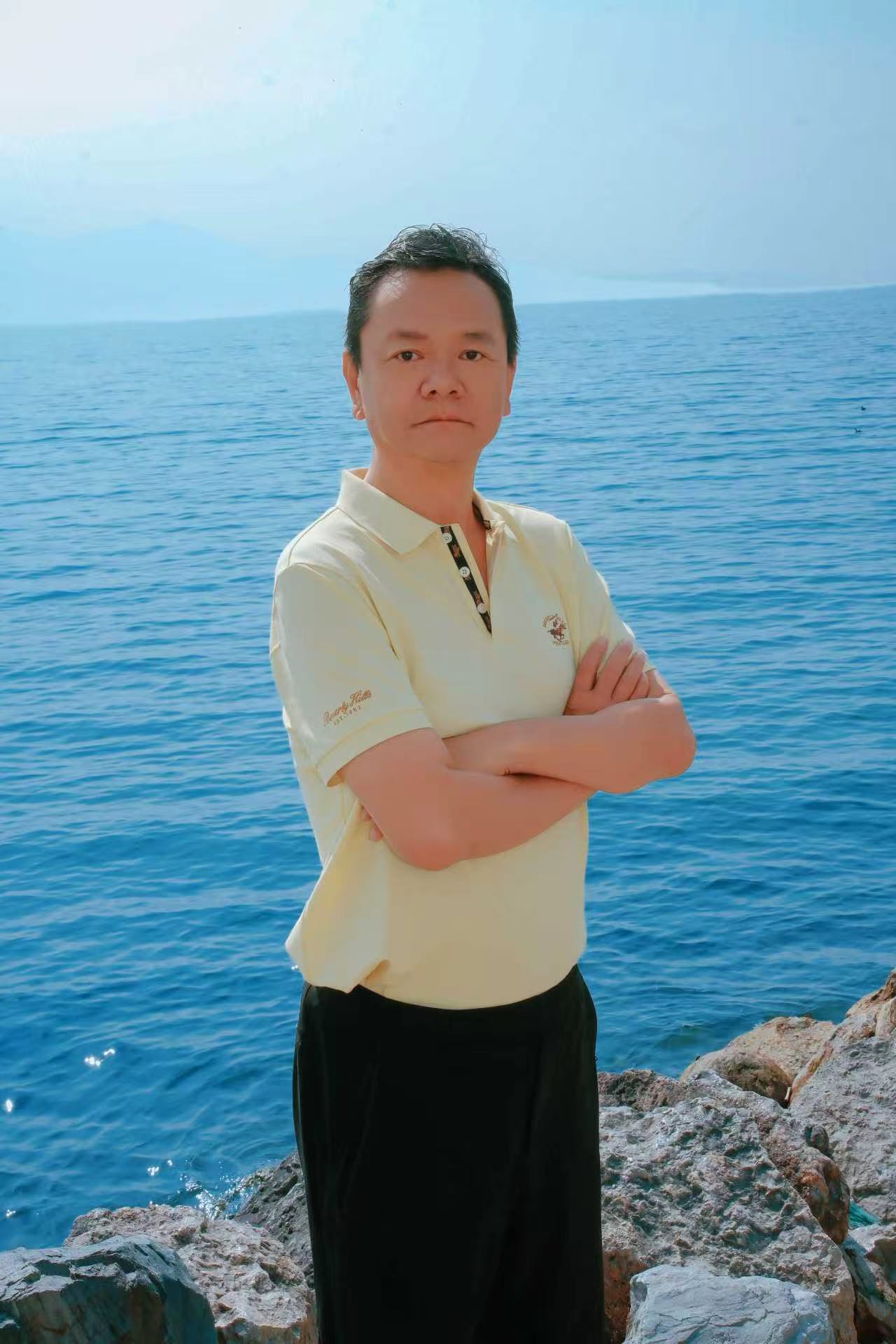 找聊天散步吃饭游玩搭子