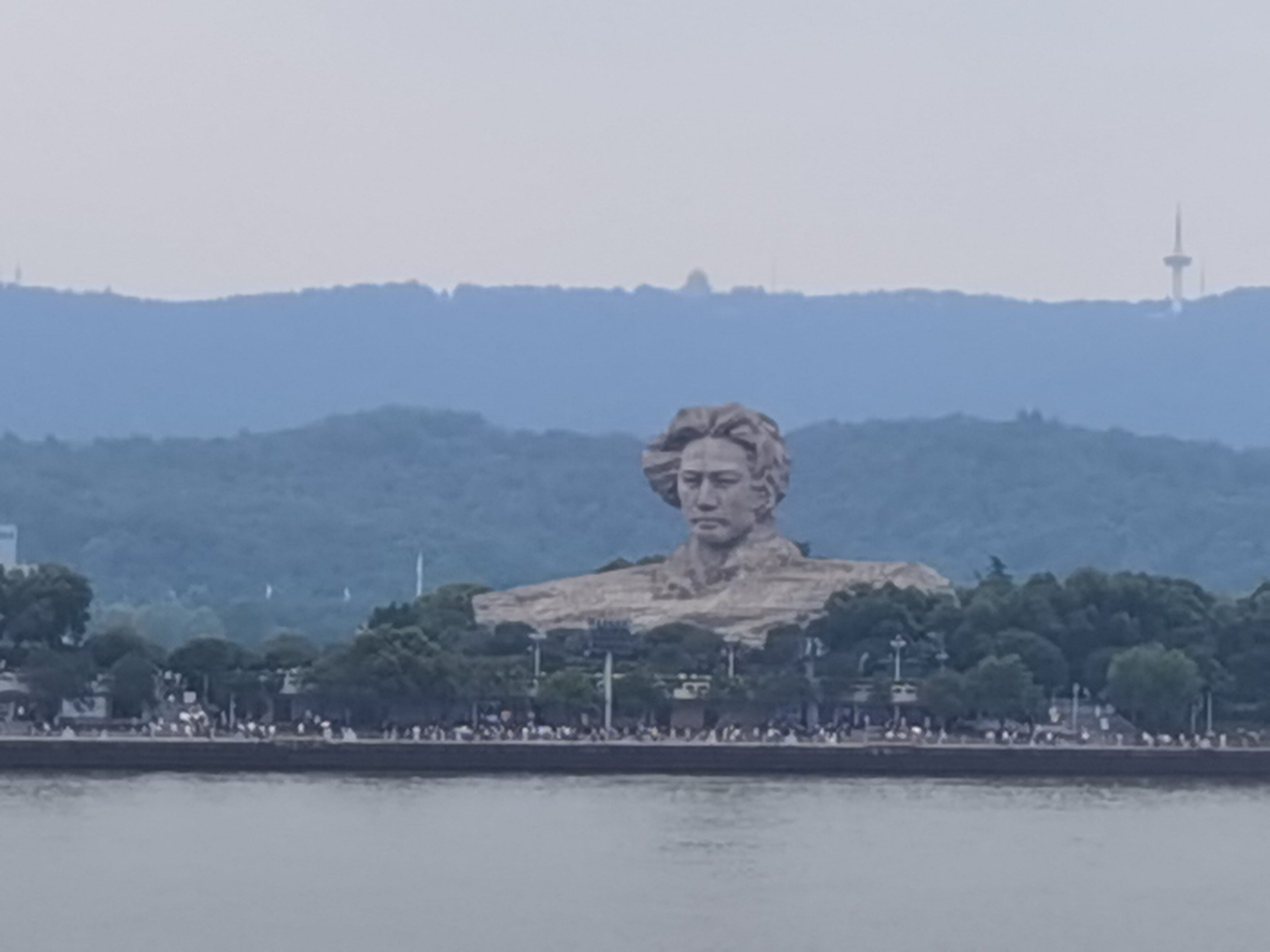 找走步吃饭旅游搭子