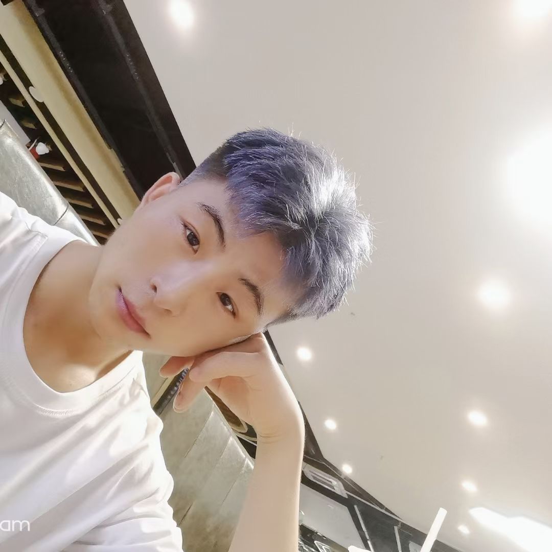 找羽毛球搭子