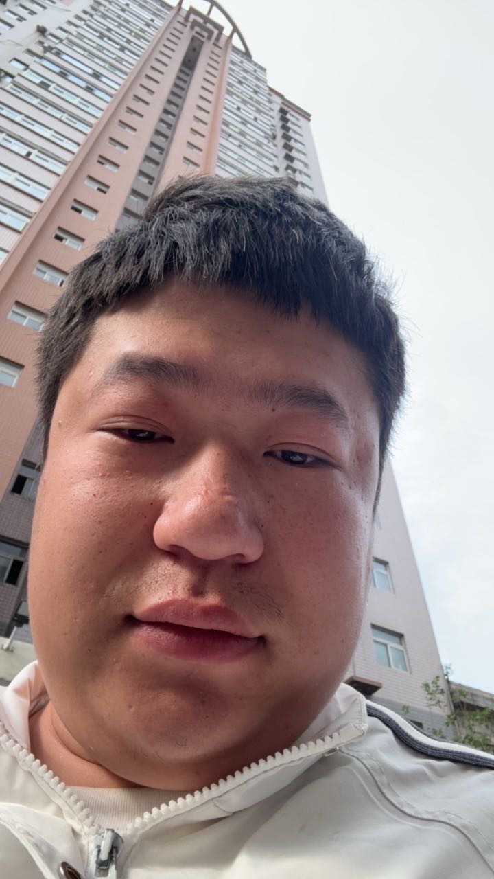 找吃饭逛街搭子