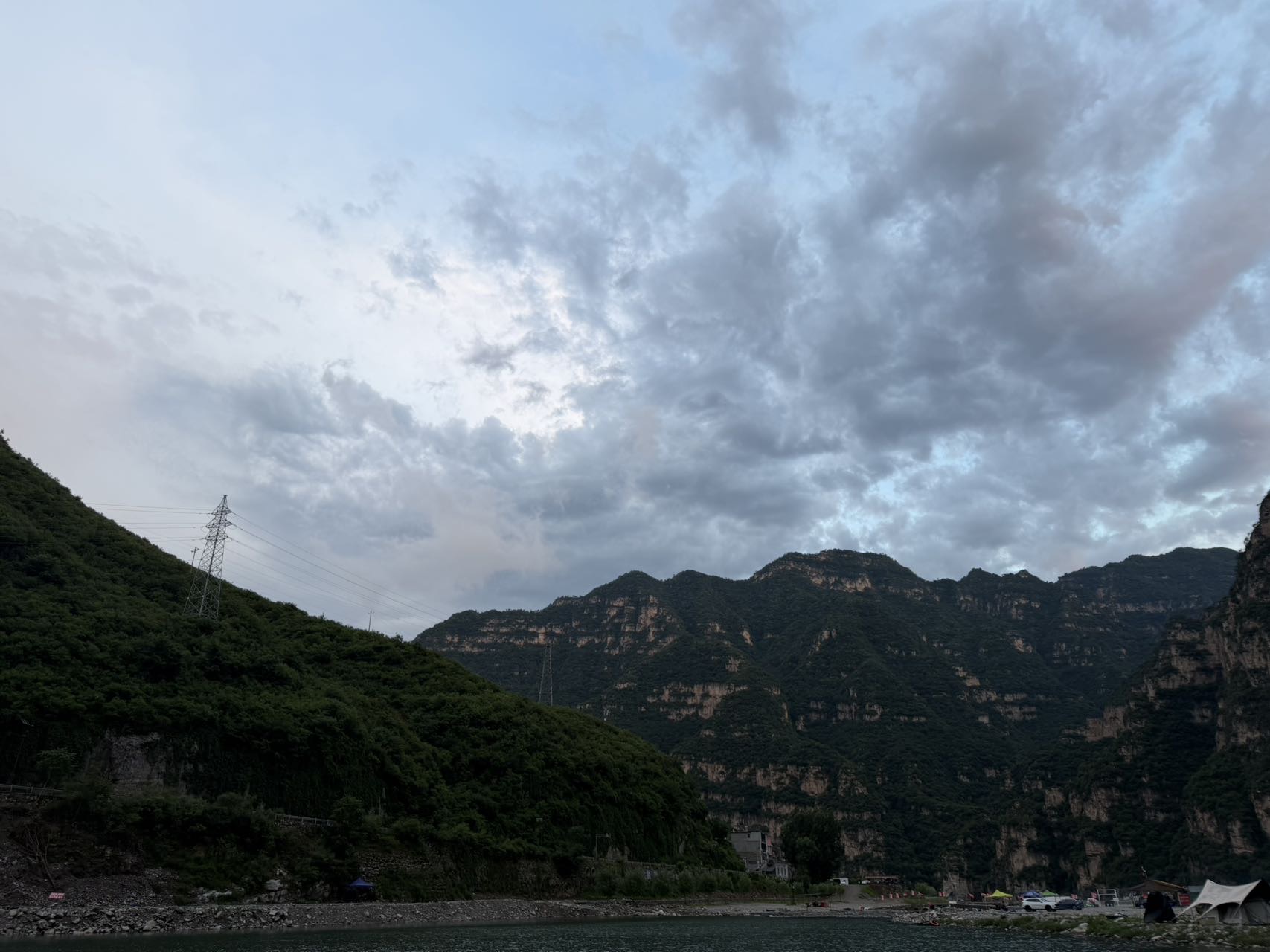找户外搭子