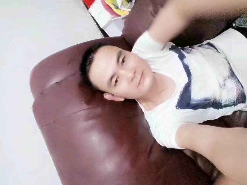 找散步逛街看电搭子
