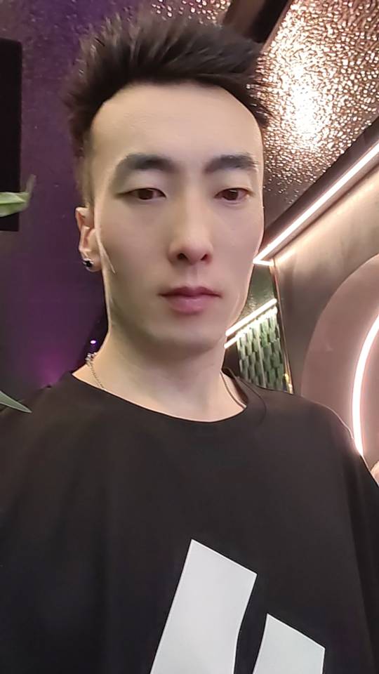 找逛街唱歌搭子