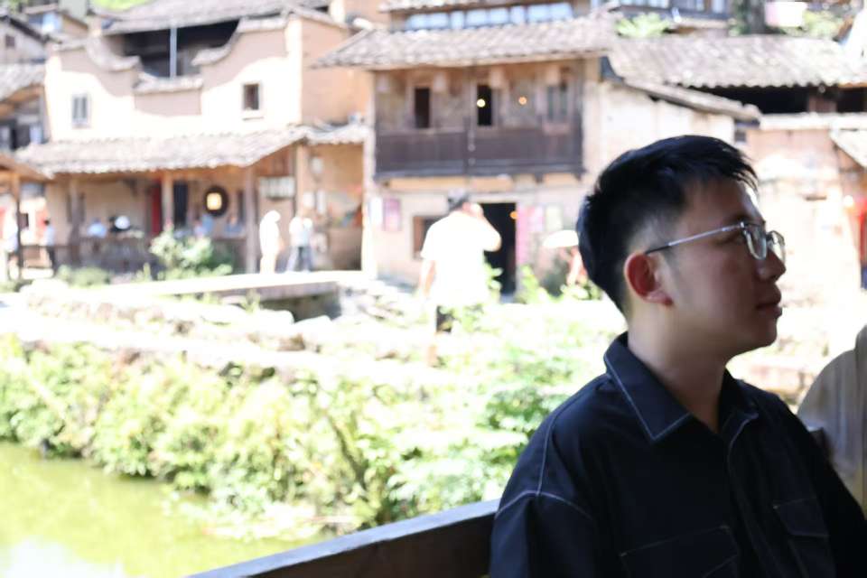 找旅行搭子