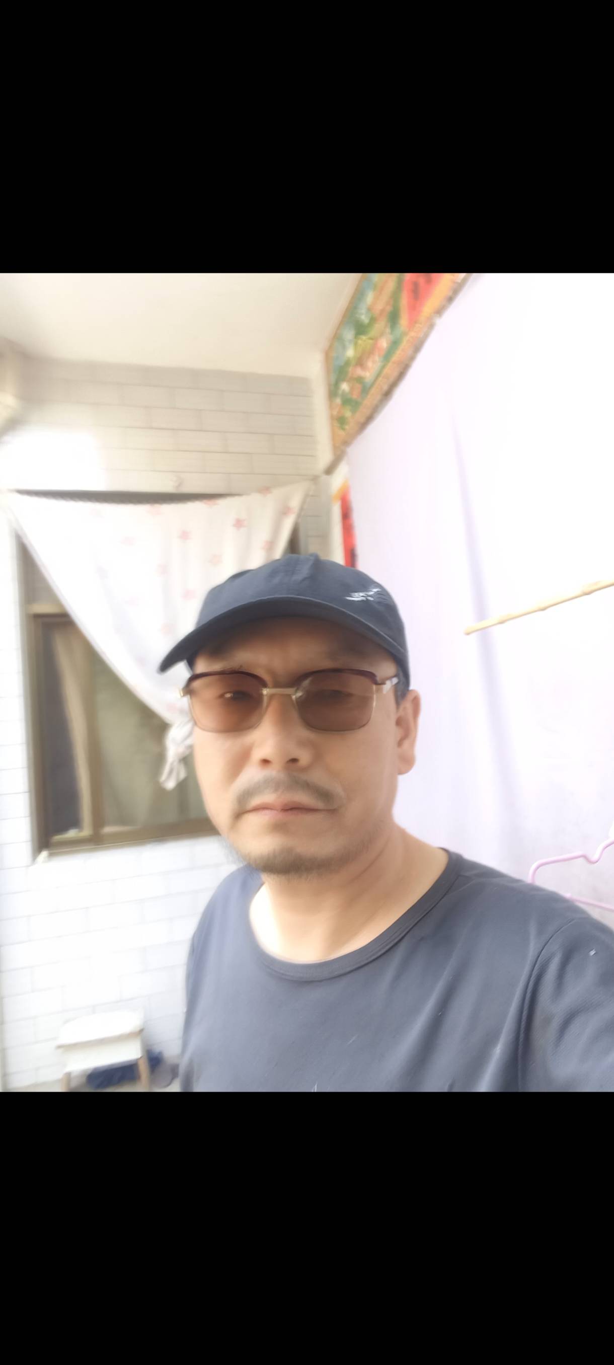找年龄相仿的搭子