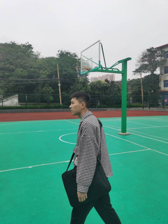 找散步搭子