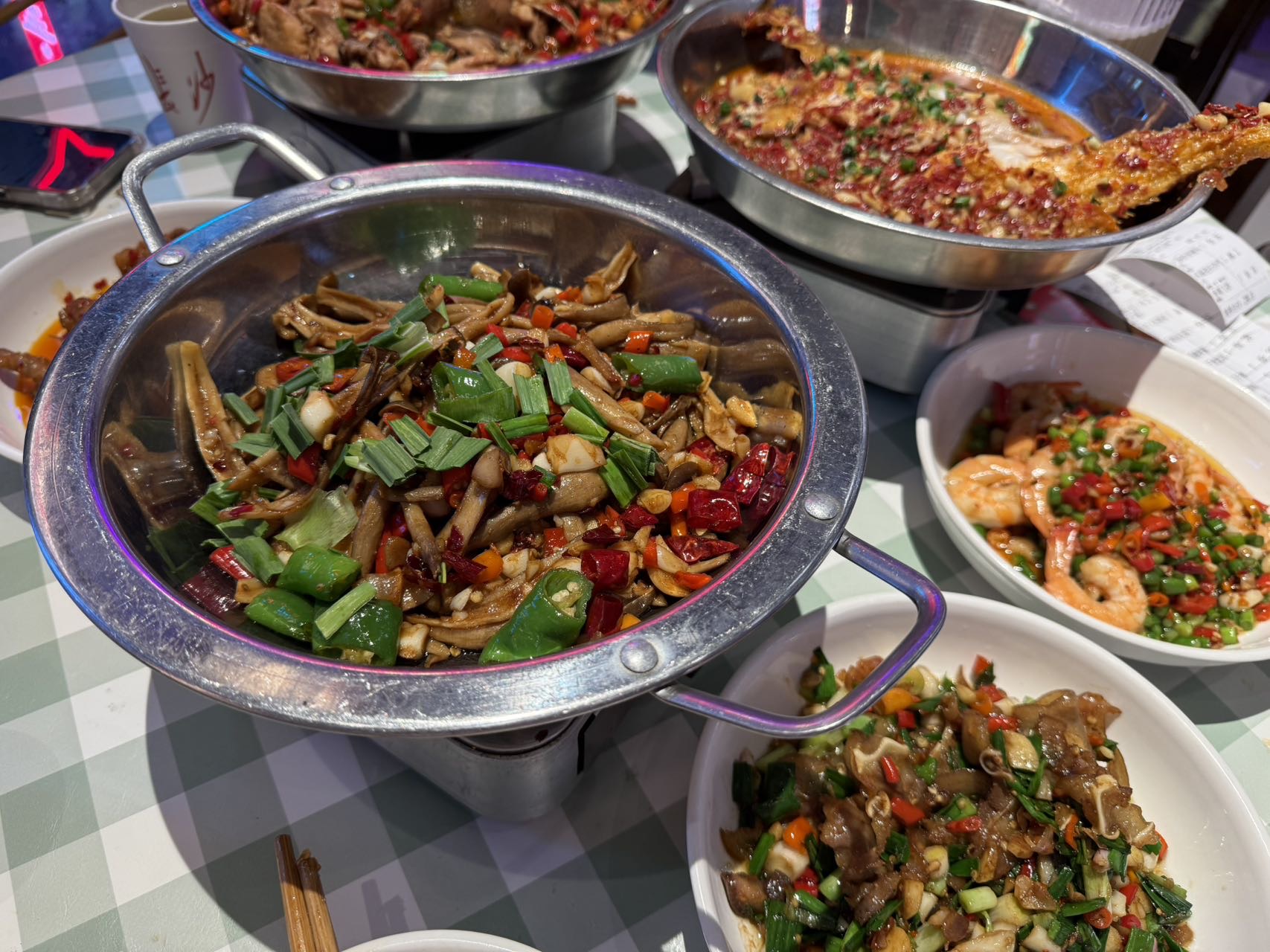 找夜跑美食探店搭子