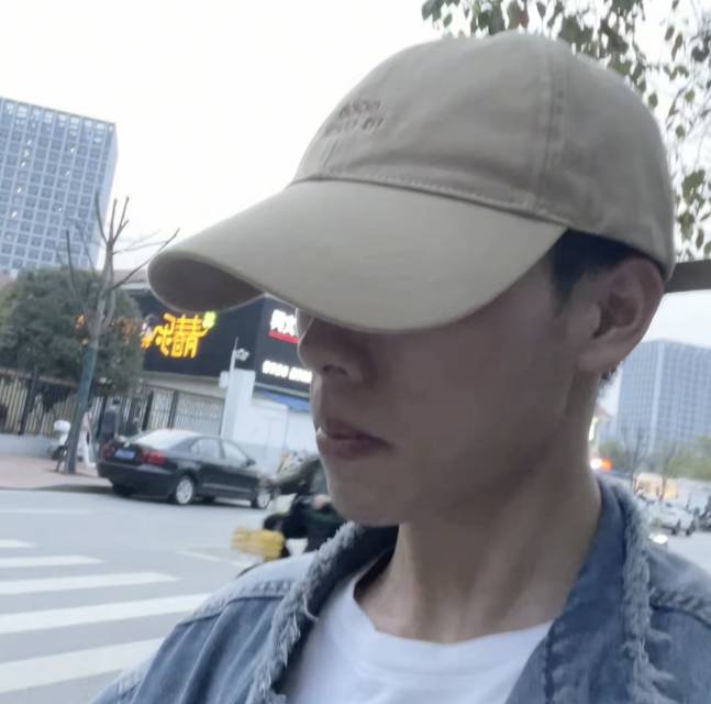 找志同道合搭子