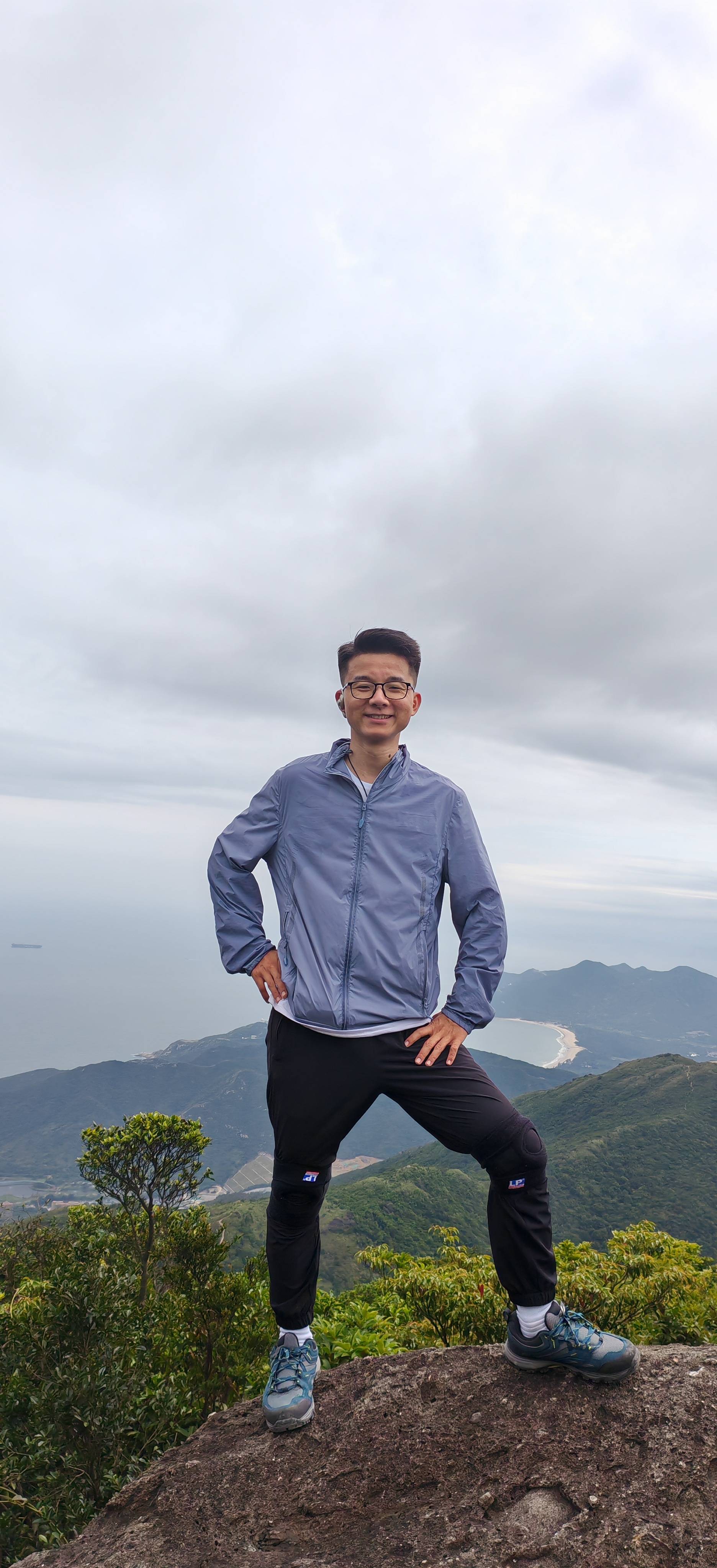 找徒步爬山搭子