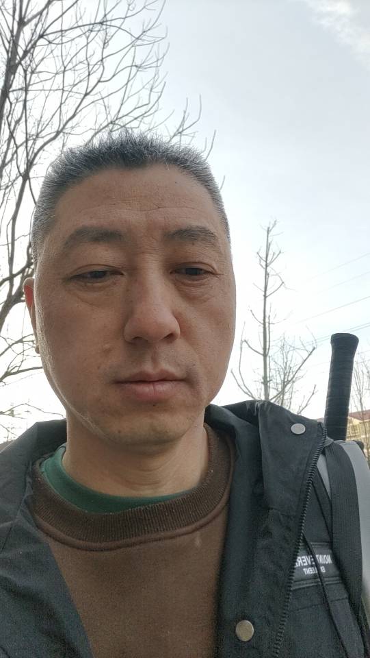 找羽毛球搭子
