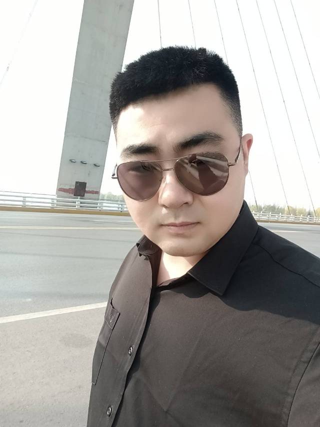 找看电影吃饭搭子