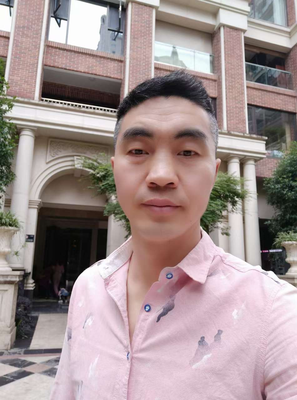 找运动聊天旅游搭子