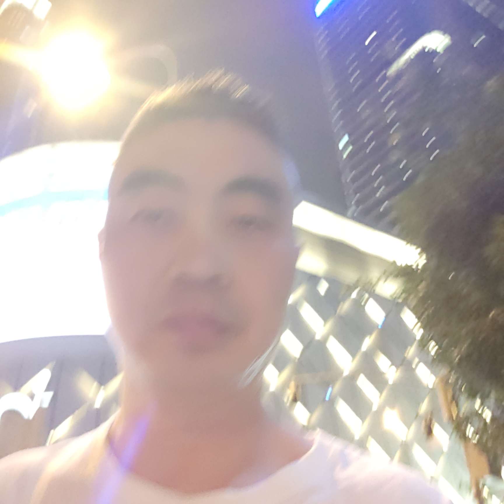 找运动聊天旅游搭子