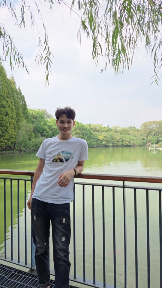 找旅游搭子