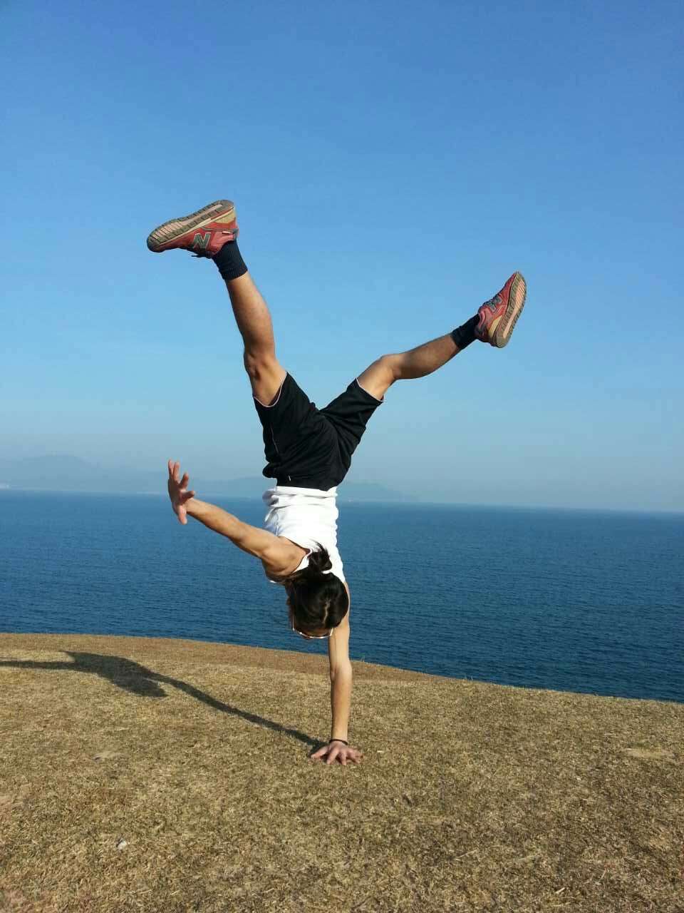 找志同道合搭子