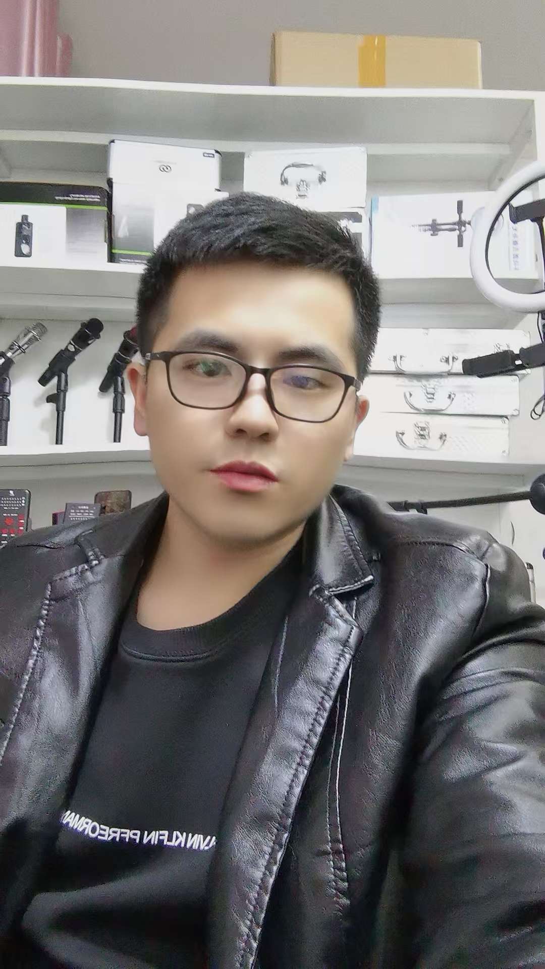 找运动 逛街 游玩搭子