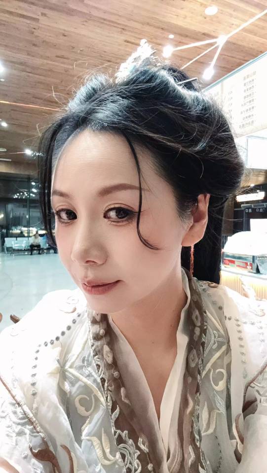 找羽毛球搭子