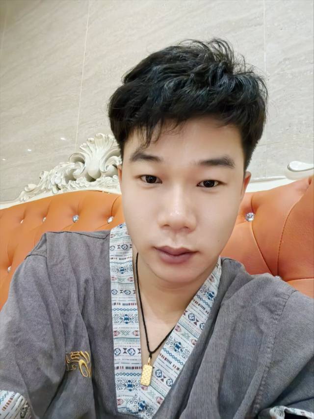 找旅游搭子