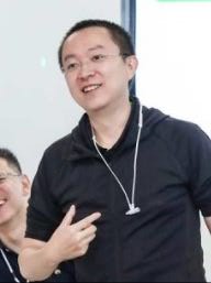 找周末出行搭子