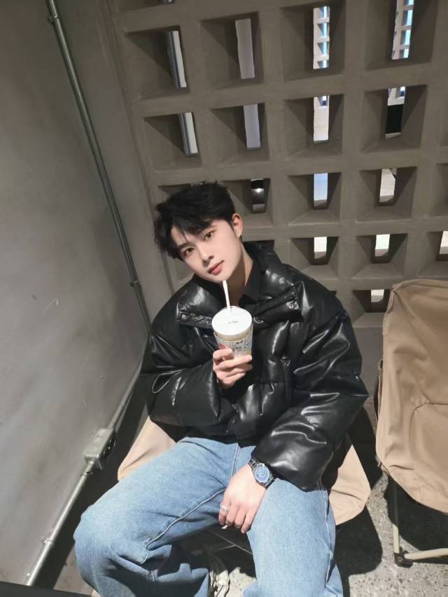 找喝酒打台球娱乐搭子