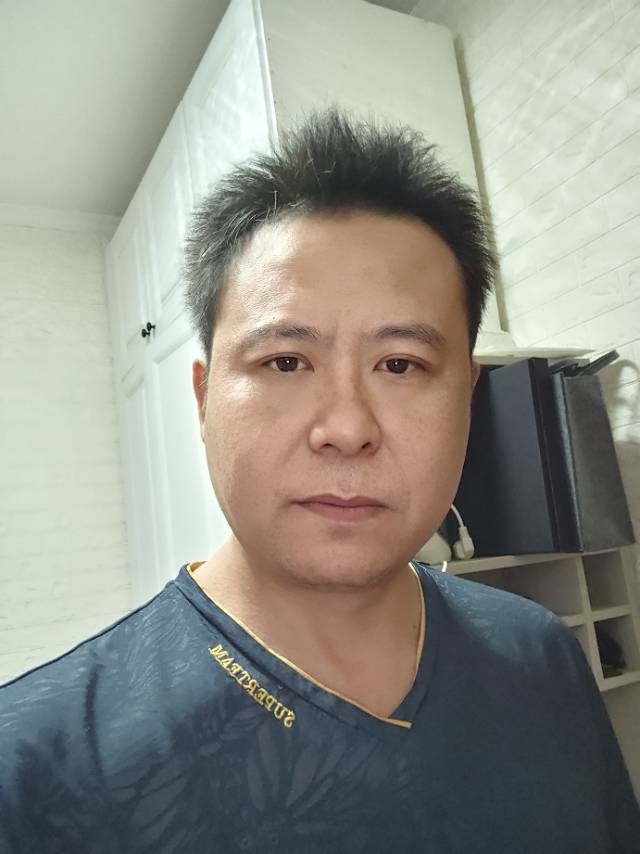 找乒乓球美食搭子