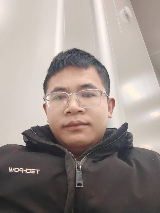 找爬山搭子